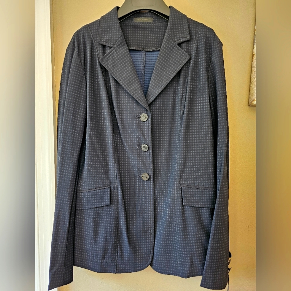 R.J. Classics Monterey Soft Shell 4 short Equestrian Show Jacket